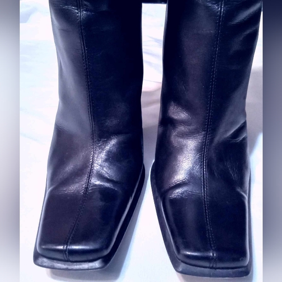 VINTAGE CHARLES DAVID REAL BLACK ITALIAN LEATHER TALL BOOTS 37 EXCELLENT COND🔥 - Picture 9 of 9
